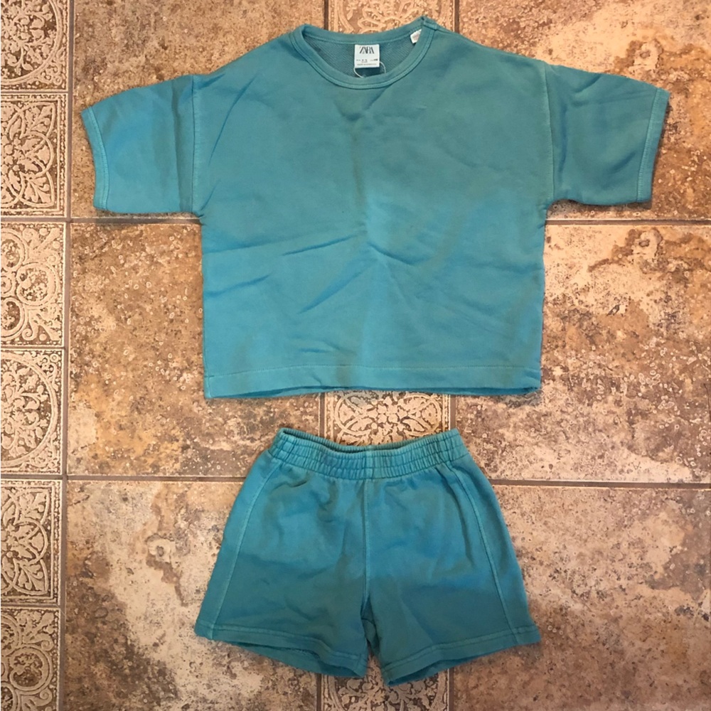 NWT Zara Children’s Teal Sweat Shirt and Shorts Set